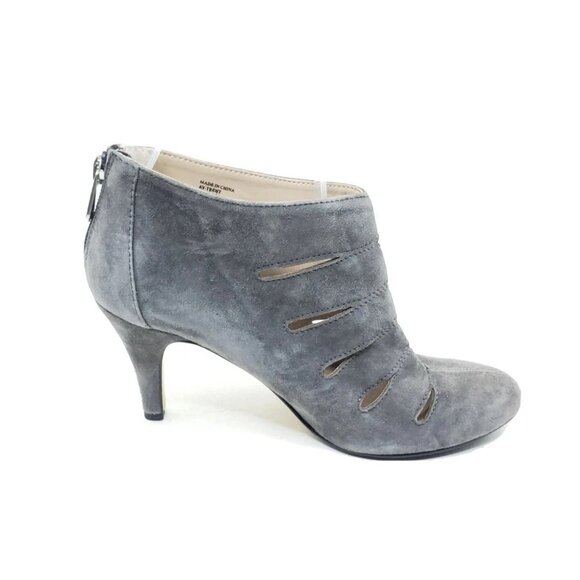 Adrienne Vittadini Trent Womens Heels Cutout Booties Gray Suede 7.5M - Picture 2 of 10